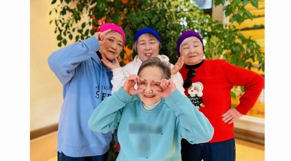 平均年齡90歲！以‘彩虹奶奶團’之名，“乘風破浪的奶奶”成團啦