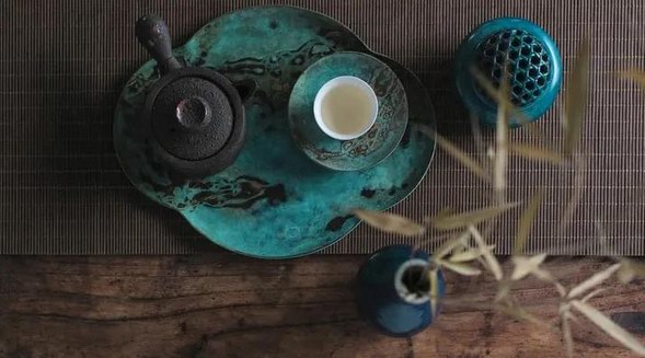 茶道感悟：心不向外求時，茶就在心中 