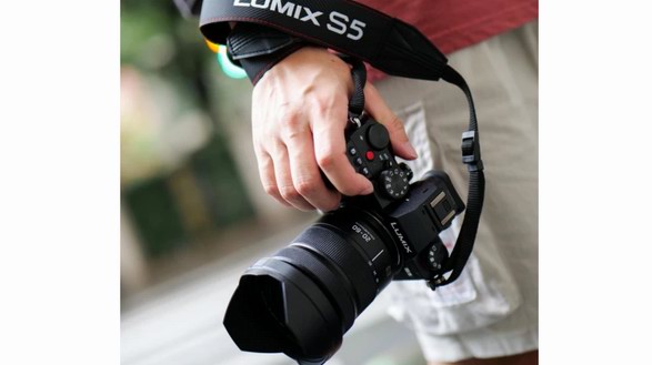 「進可攻退可守」的色彩表現，松下LUMIX S5拍照實測