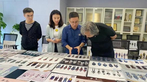 年輕勢力崛起，“裘皮+”國潮點燃產業發展新火把