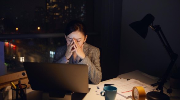 長期面對電腦，上班族應了解的葉黃素的功效與作用