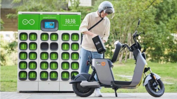 智換未來，雅迪換換以進階科技致電米蘭，引領電動出行新風尚！