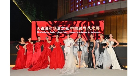 珂楹集團“天路織絲、華夏之光·中國跨界藝術展”閃耀2020迪拜世博會