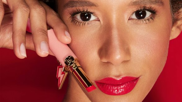 Herrera Beauty赫芮亞全新之作不馴女王細管唇膏 呈現矚目妝效，大膽展現自我