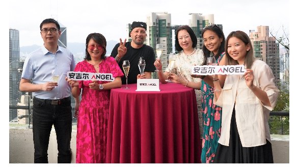 安吉爾攜手國際涂鴉藝術家CEET Fouad，引領藝術化凈水新潮流