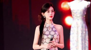 百花迎春唱《金風玉露》，孟子義書寫娛樂圈最鮮活的“破繭記”！