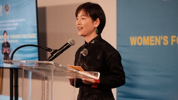 中國女性力量閃耀聯(lián)合國舞臺：一米八海洋科技CEO鄧中華榮獲全球健康與可持續(xù)發(fā)展杰出女性獎