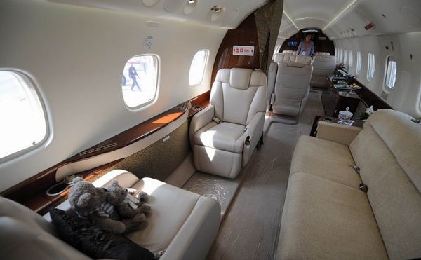 巴西航空工業公司萊格賽Legacy 600/650公務機內艙