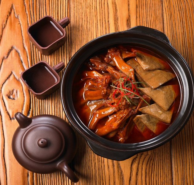 長(zhǎng)春開(kāi)元名都邀您感受最美江南味兒：茶干煲鵝掌