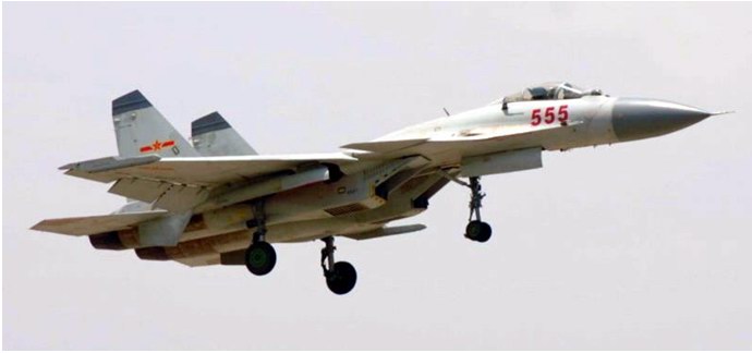 殲15艦載戰斗機性能及參數圖片