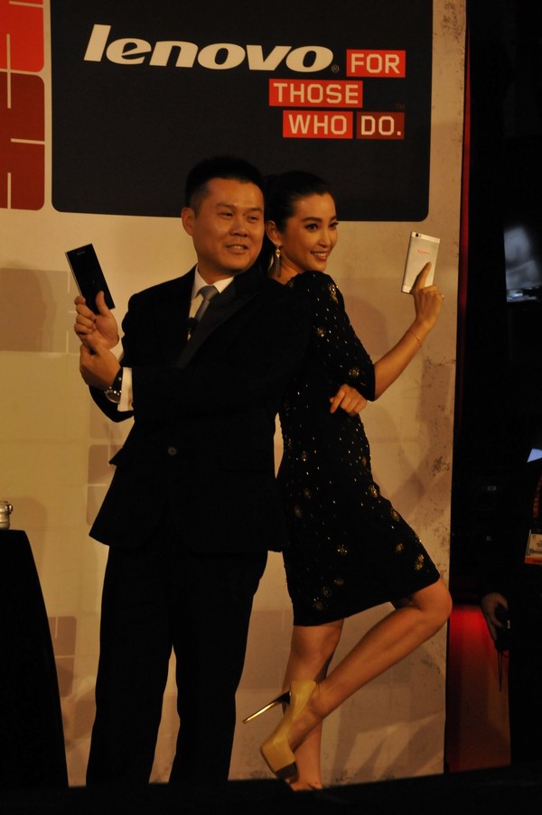 李冰冰出席2013 ces聯想發布會