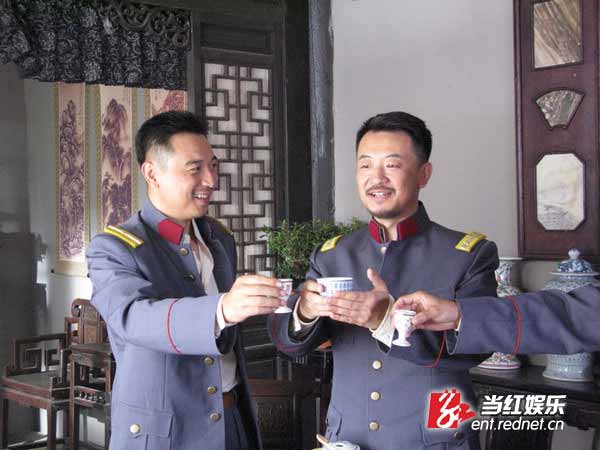 《亂世三義》演員表_黃海波、童蕾亂世三義劇照