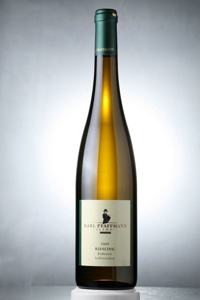 卡爾·帕夫曼雷司令 半干白葡萄酒