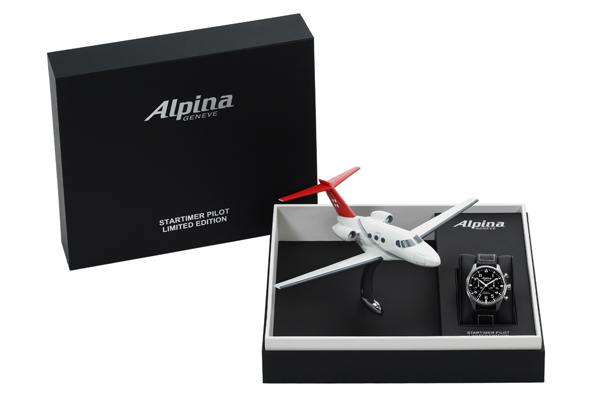 全新Alpina Startimer Pilot 系列： 與塞斯納航空和PrivatAir 攜手重現Alpina 的飛航歷史